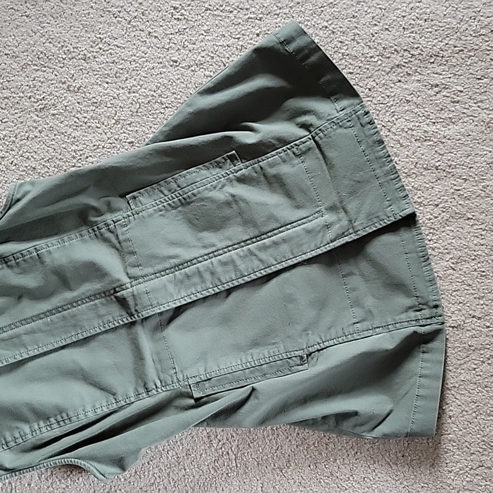 CAbi Vest - Picture 2 of 7